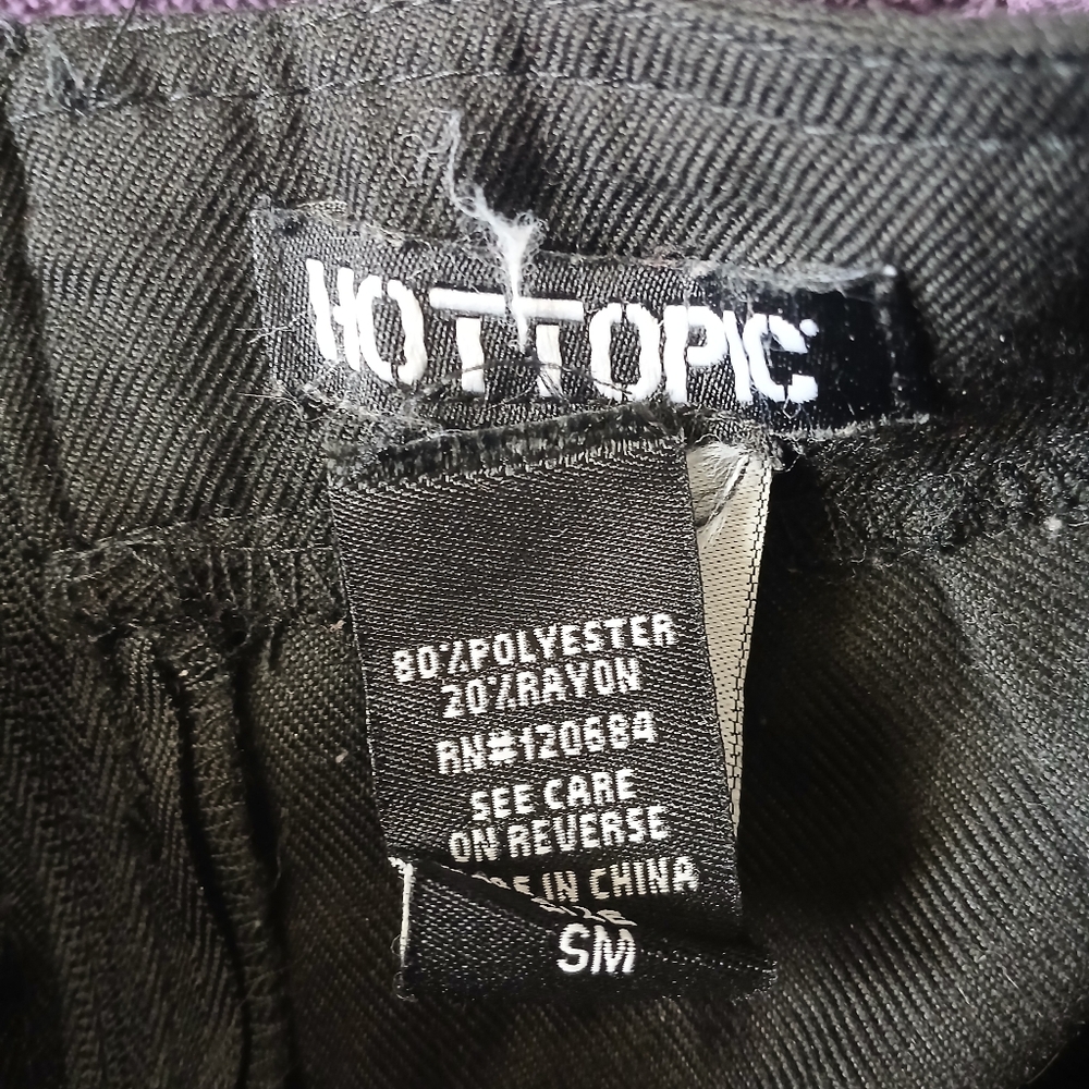 Hot Topic Chain Skirt - Picture 4 of 4